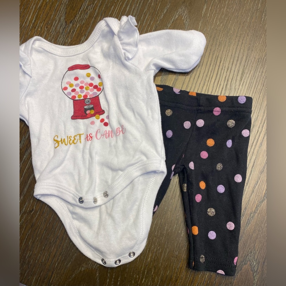 0/3 month Bubble gum outfit